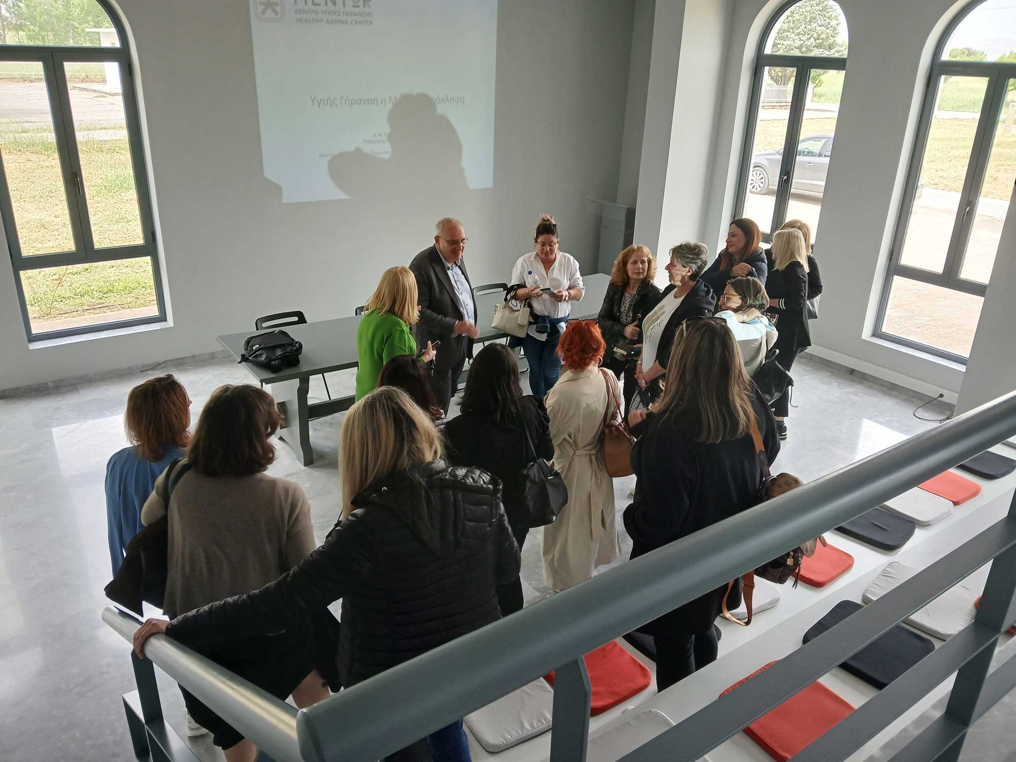 proti-diadrastiki-ekpaideutiki-sinadisi-(2)